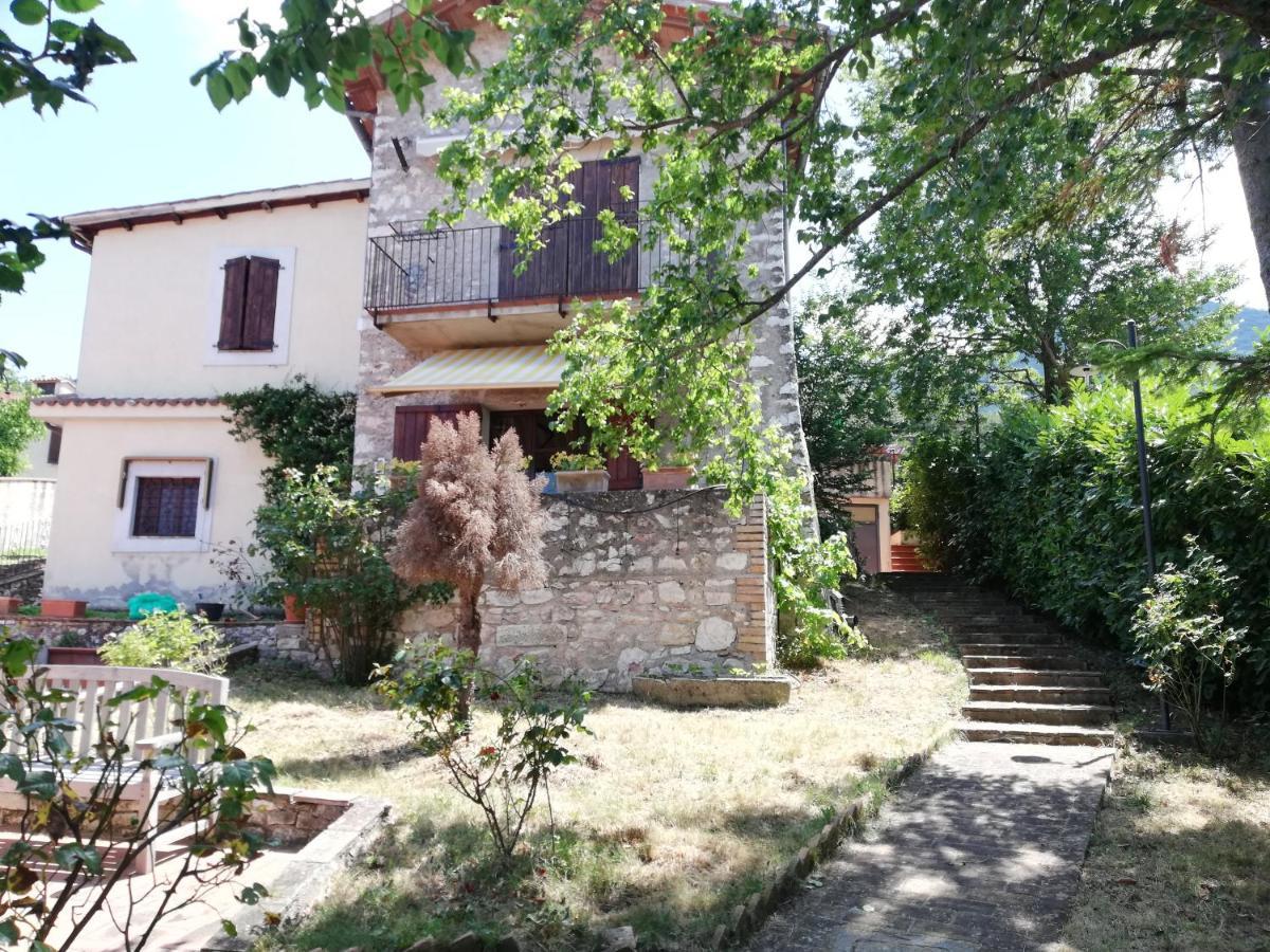 Country House Trevi Umbria Borghetto Vetuliae Santa Maria in Valle ภายนอก รูปภาพ